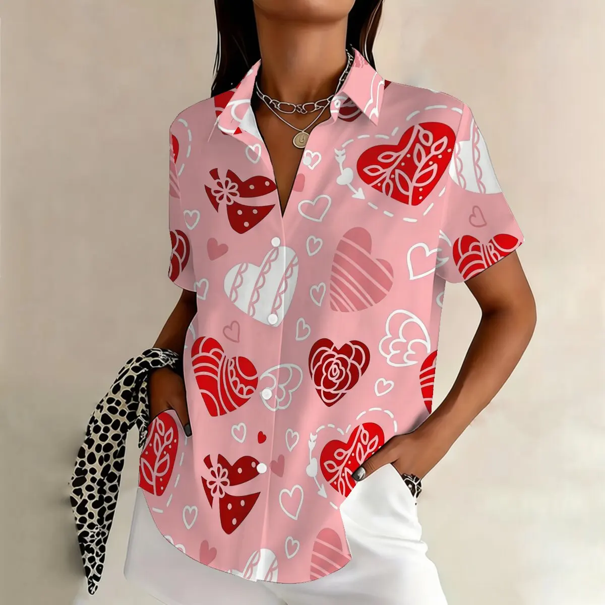 

Summer women's plus-size short-sleeve shirt, pink heart romantic design, street fashion for couples dating, casual and versatile