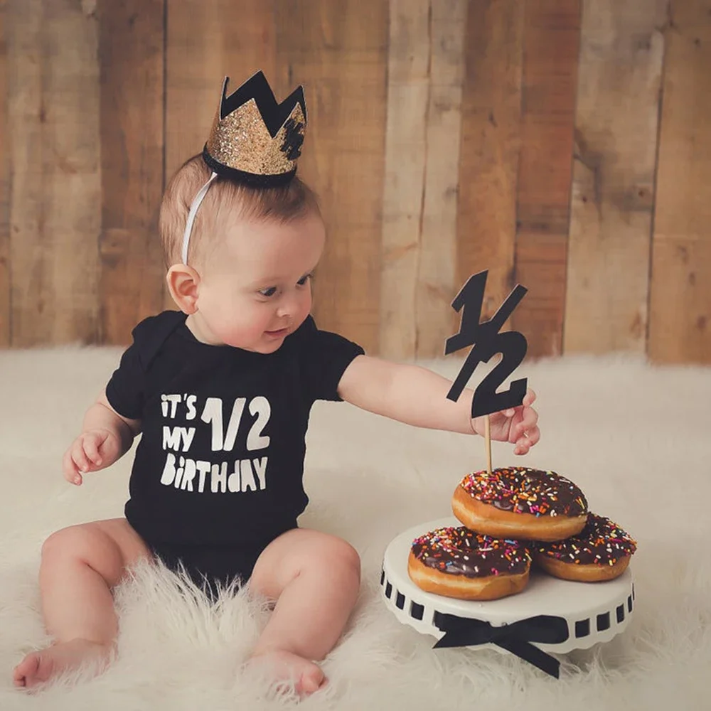 One half birthday bodysuit Half brithday shirt 1/2 Half Birthday one-piece Boy half birthday outfits Gender Neutral Baby Gift