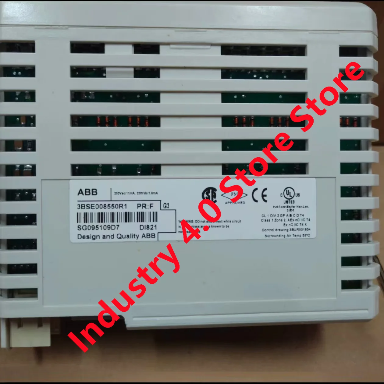 1PCS Neue ABB 3BSE 008516 R1 AI810 3BSE 008550 R1 DI821 SPS-Modul