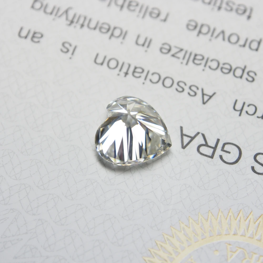 3EX Cut DJMAX 3-20mm Rare Heart Cut Moissanite Loose Stones Real D Color VVS1 Heart Shape Certified Moissanite Diamonds