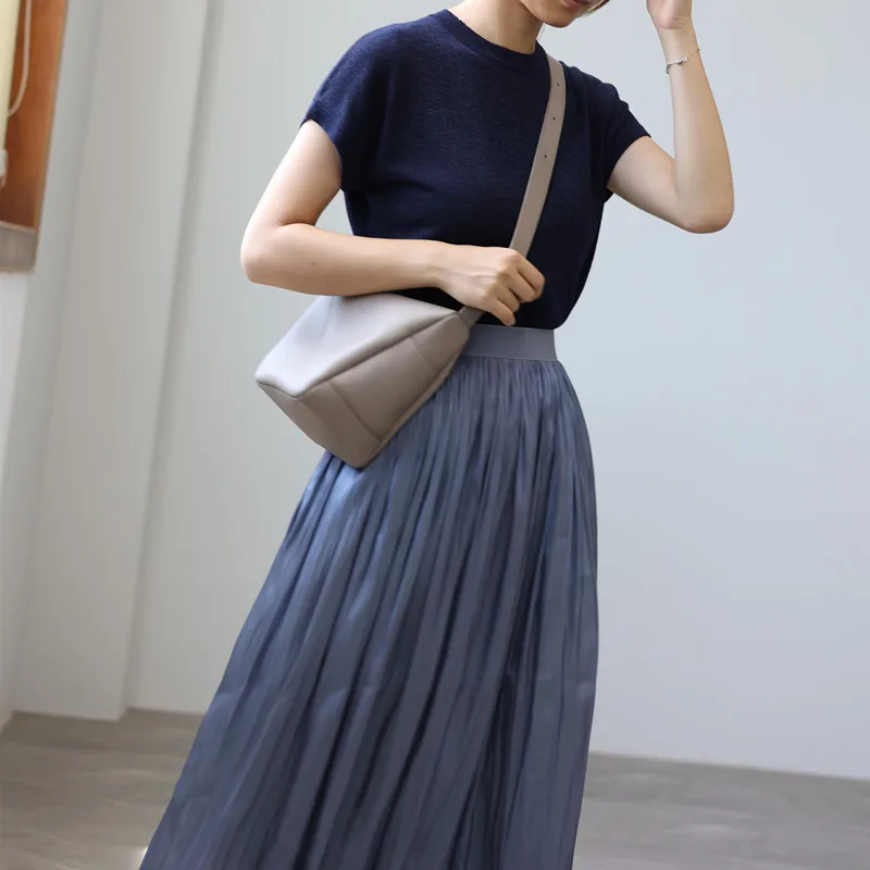 Women genuine leather Crossbody Bag Soft cowhide Shoulder Bags  Zipper Closure purses Durable And Comfortable To Use