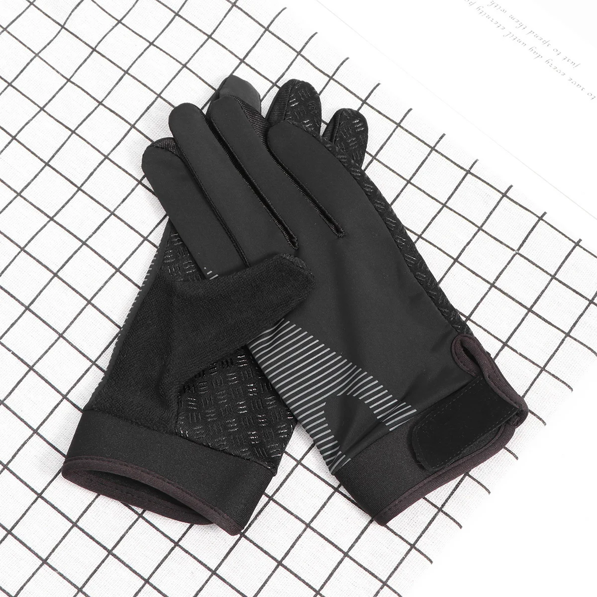 

1Pair Ice Silk Gloves for Diving Non-Slip Snorkeling Fishing Kayaking Canoeing Water Sports Swimming Protection Gift Men Women