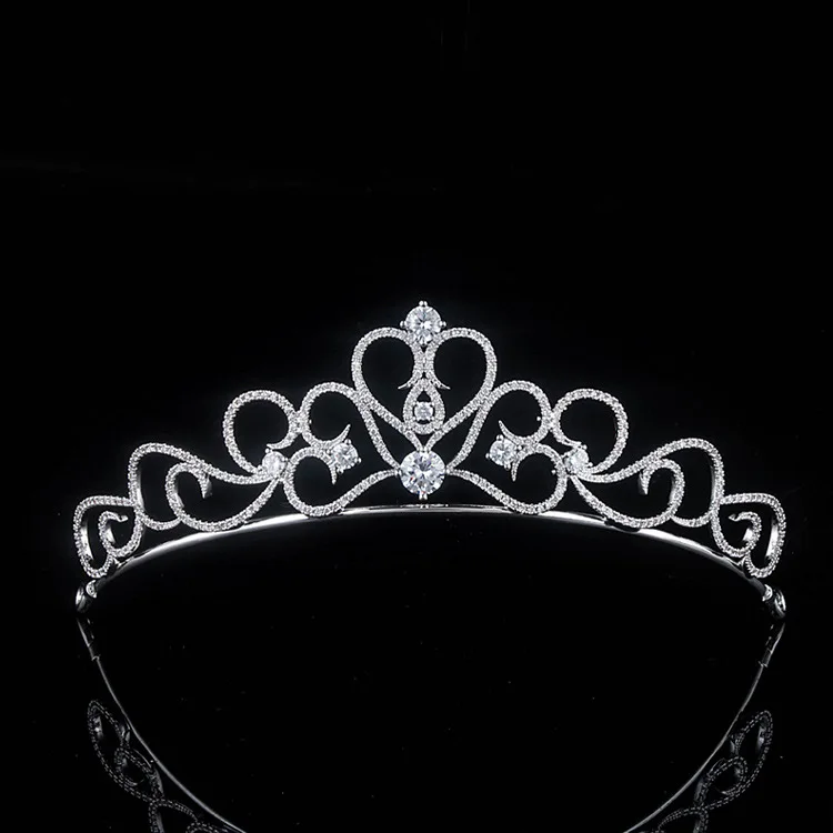 Stunning Heart-Shaped Crown Light Luxury Women's Headwear stereo Jewelry Suitable for Wedding Travel Daily Birthday Gift H-73