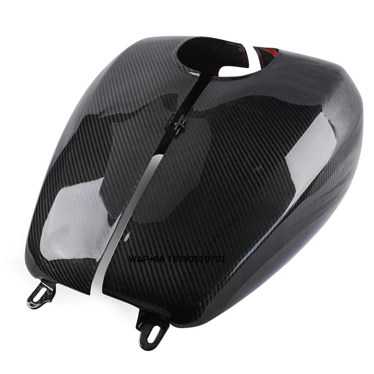 Motorcycle 3K Twill Glossy Carbon Fiber Fuel Tank  for   Road Glide Street Glide 2024-2025