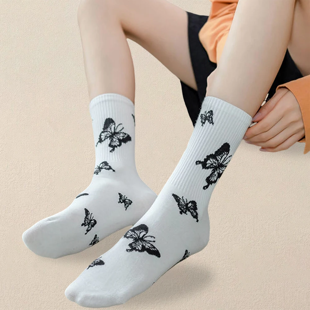 6 Pairs Women Butterfly Patterned Socks Creative Trend Fashionable Versatile Socks Lightweight Breathable Mid Length Socks