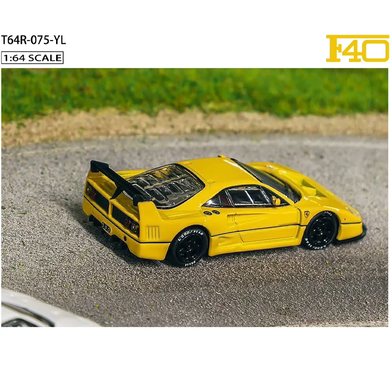 Tarmac Works 1/64 FERRARI F40 LM yellow Alloy Toy Motor Vehicle Diecast Metal Model Gifts