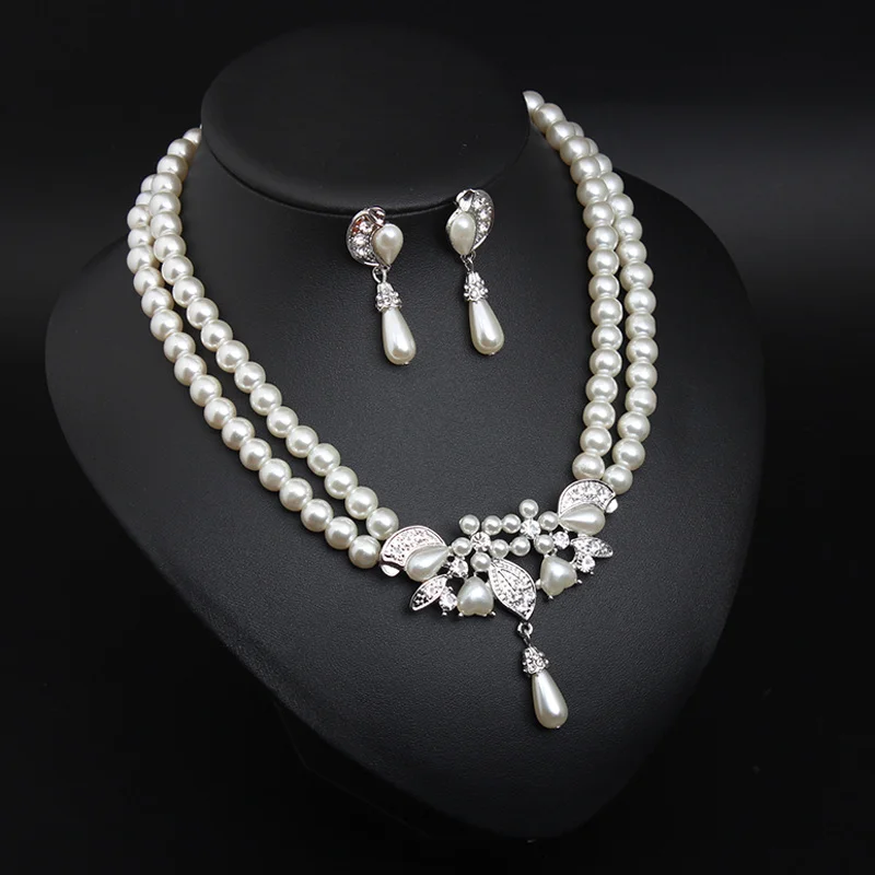 

Simple pearl and rhinestone necklace and earrings set - formal dress, banquet, bride's fashionable accessory
