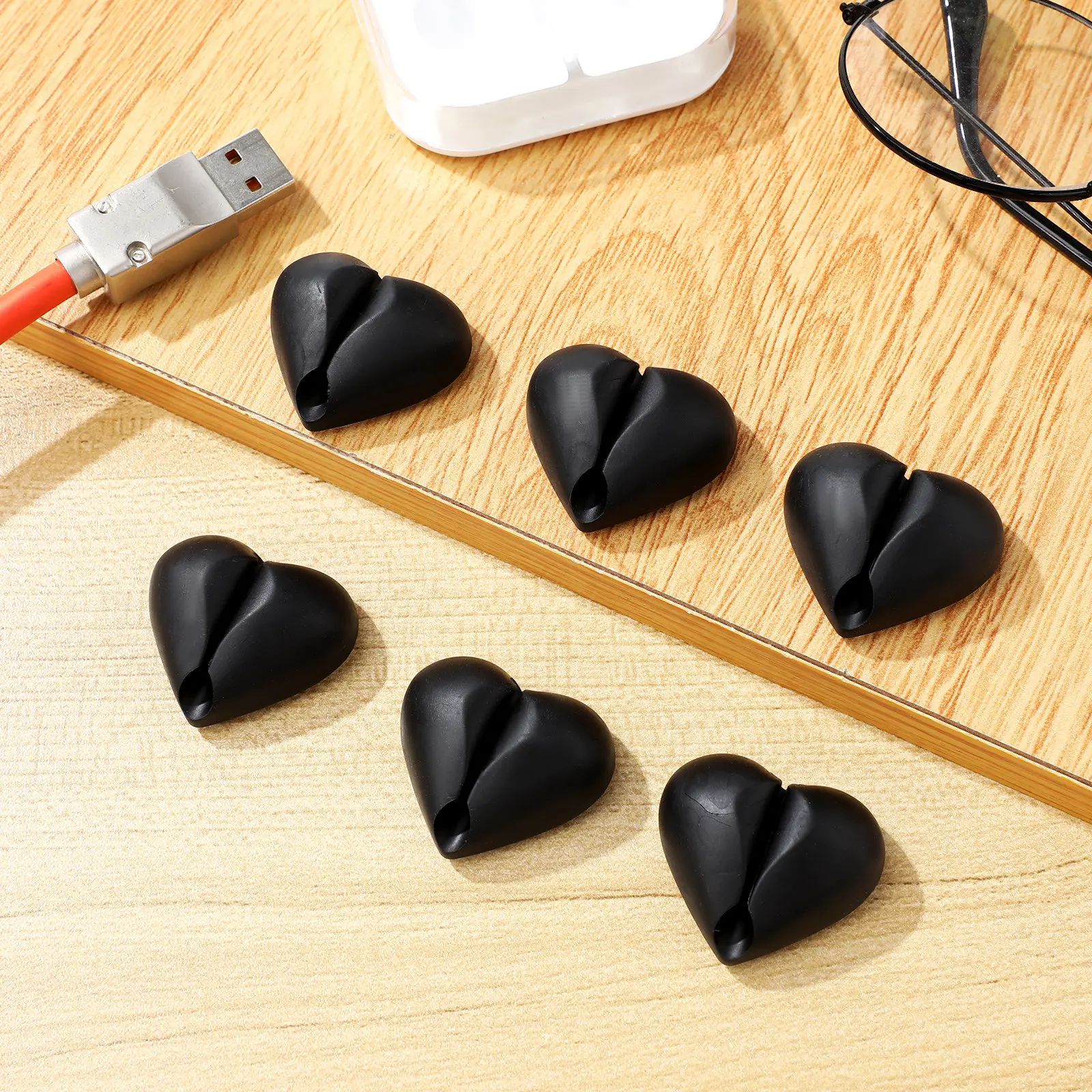 16Pcs Clean Removal Cord Clips Heart Design Adhesive Cable Organizer for Charging Cables Headphones Desk Wire Management