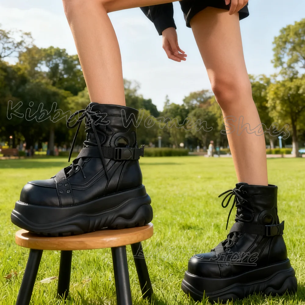 

Ботильоны на платформе, готический ремень с пряжкой, кожаный ремень в стиле панк-рок на шнуровке с круглым носком, увеличивающий рост, новинка, модная роскошная пикантная обувь для девочек