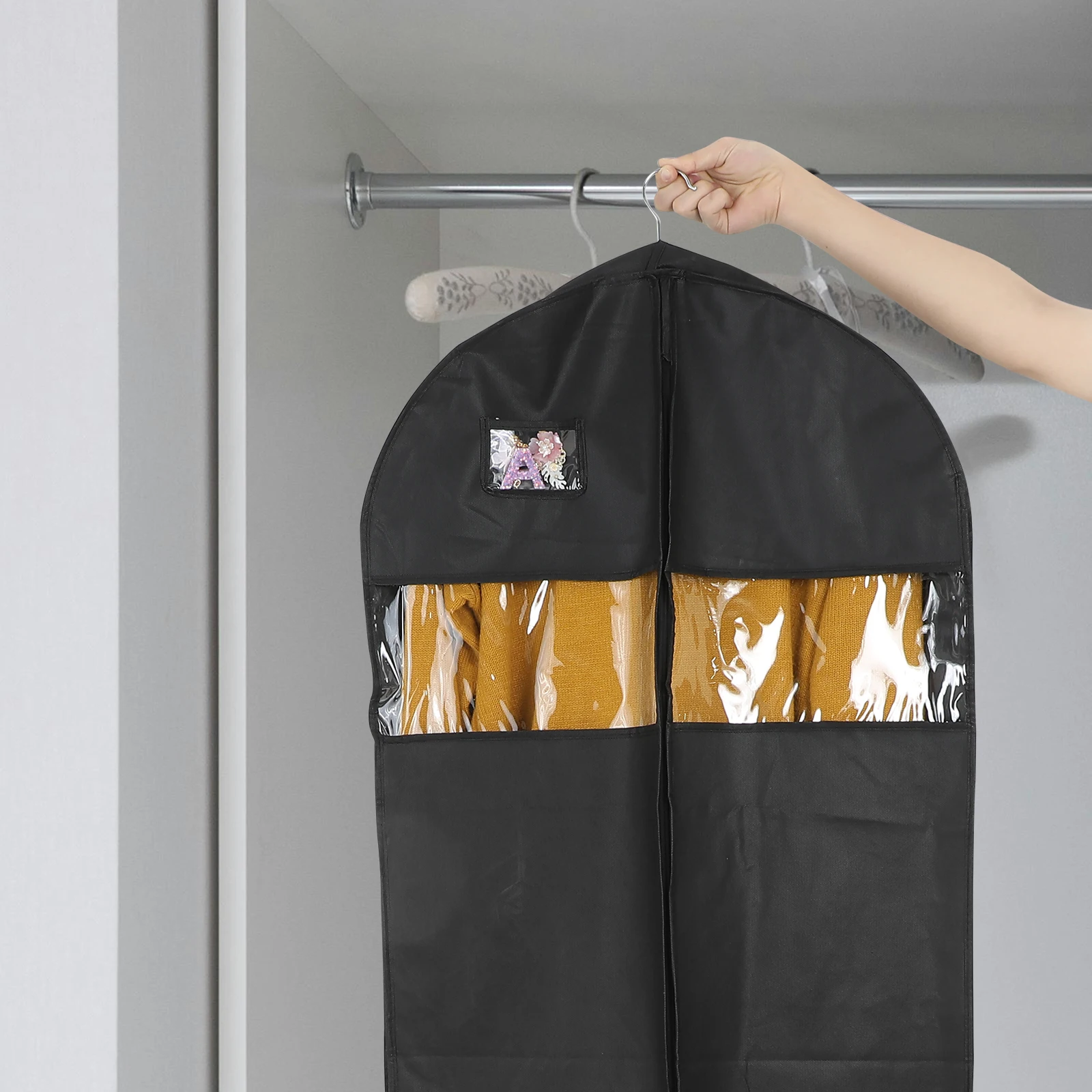

Dust Cover Garment Bags Non woven Fabric Hanging Clothes Dress Gowns Suit Travel Storage Bags Long Term Use Foldable Design