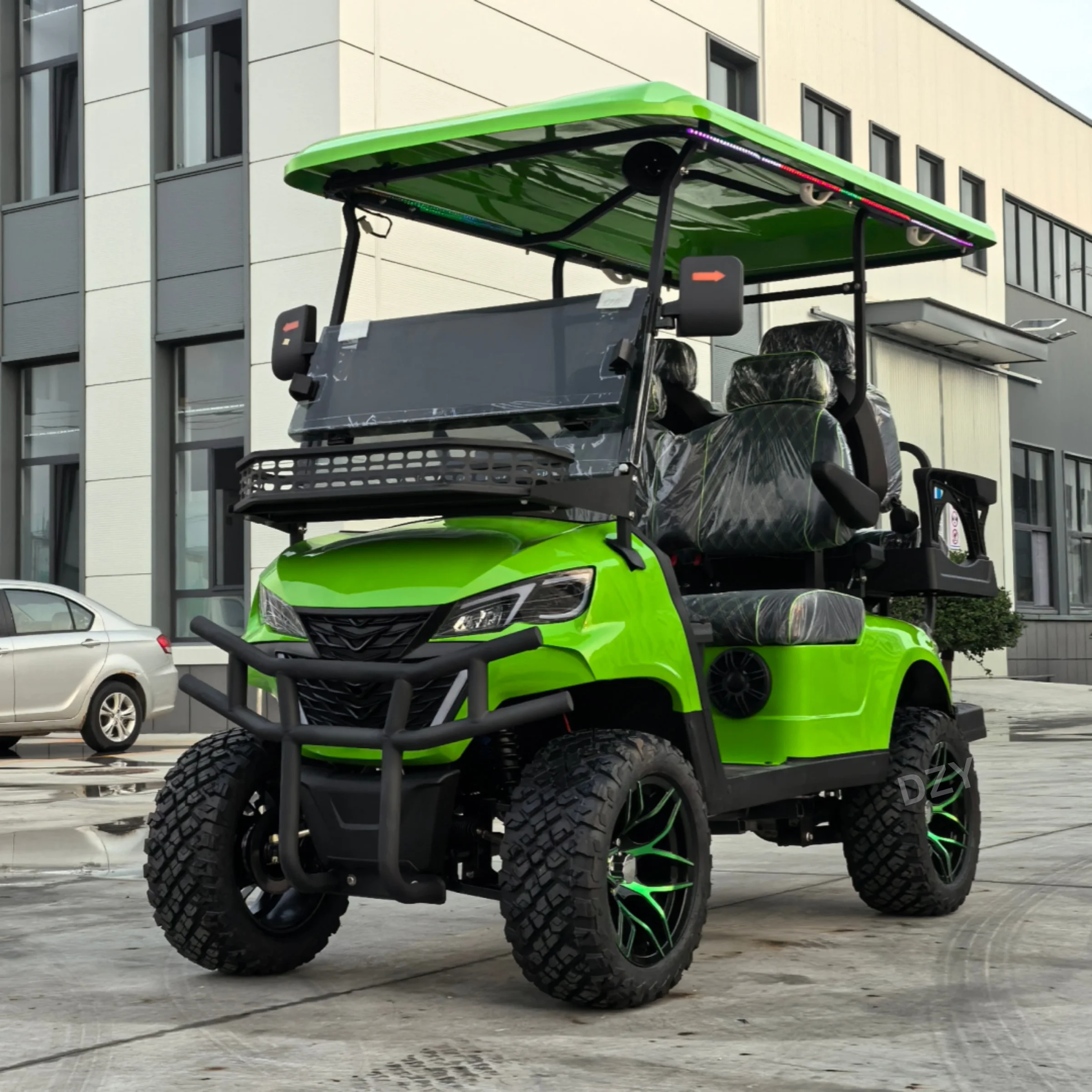 New Design Wide Body Electric Golf Carts 8 Seats  Sightseeing Patrol Scenic Spots Hotels Hammer Compatible Lithium