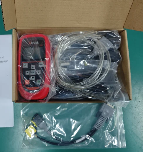 Urea pump tester Xtruck Y007 Diesel vehicle Urea pump diagnosis tool for B-osch 6.5/2.2 Urea pump heavy duty Truck
