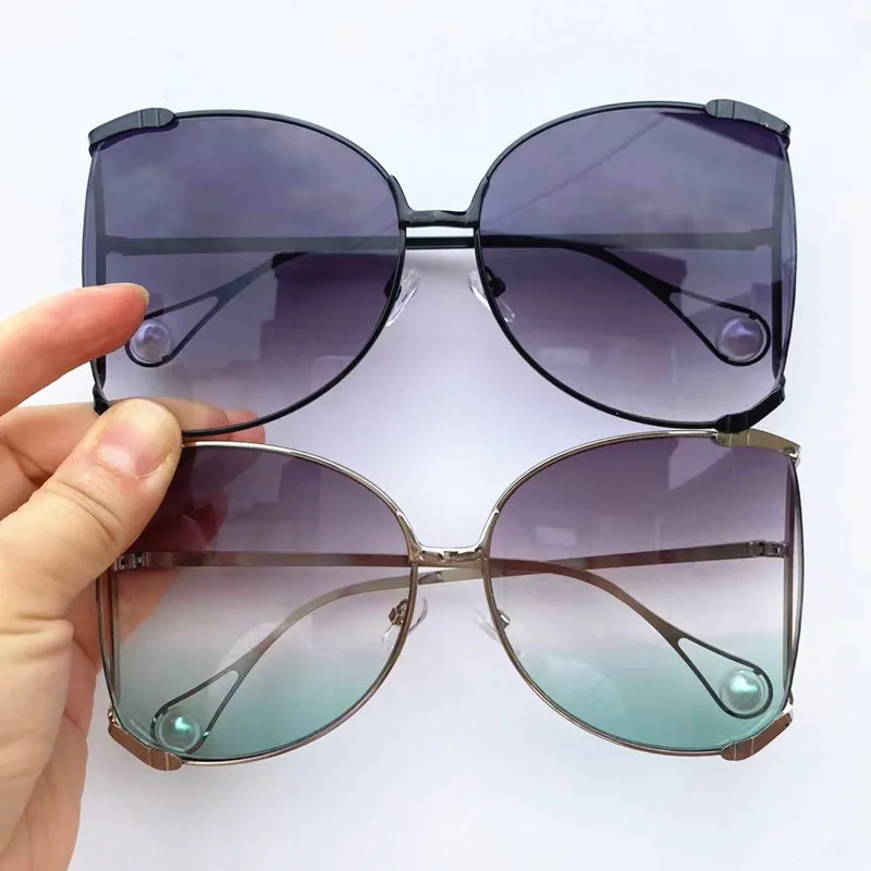 Fashion Sun Glasses Alloy Temples Adumbral Oversize Frame Anti-UV Spectacles Pearl Eyeglasses Women Sunglasses