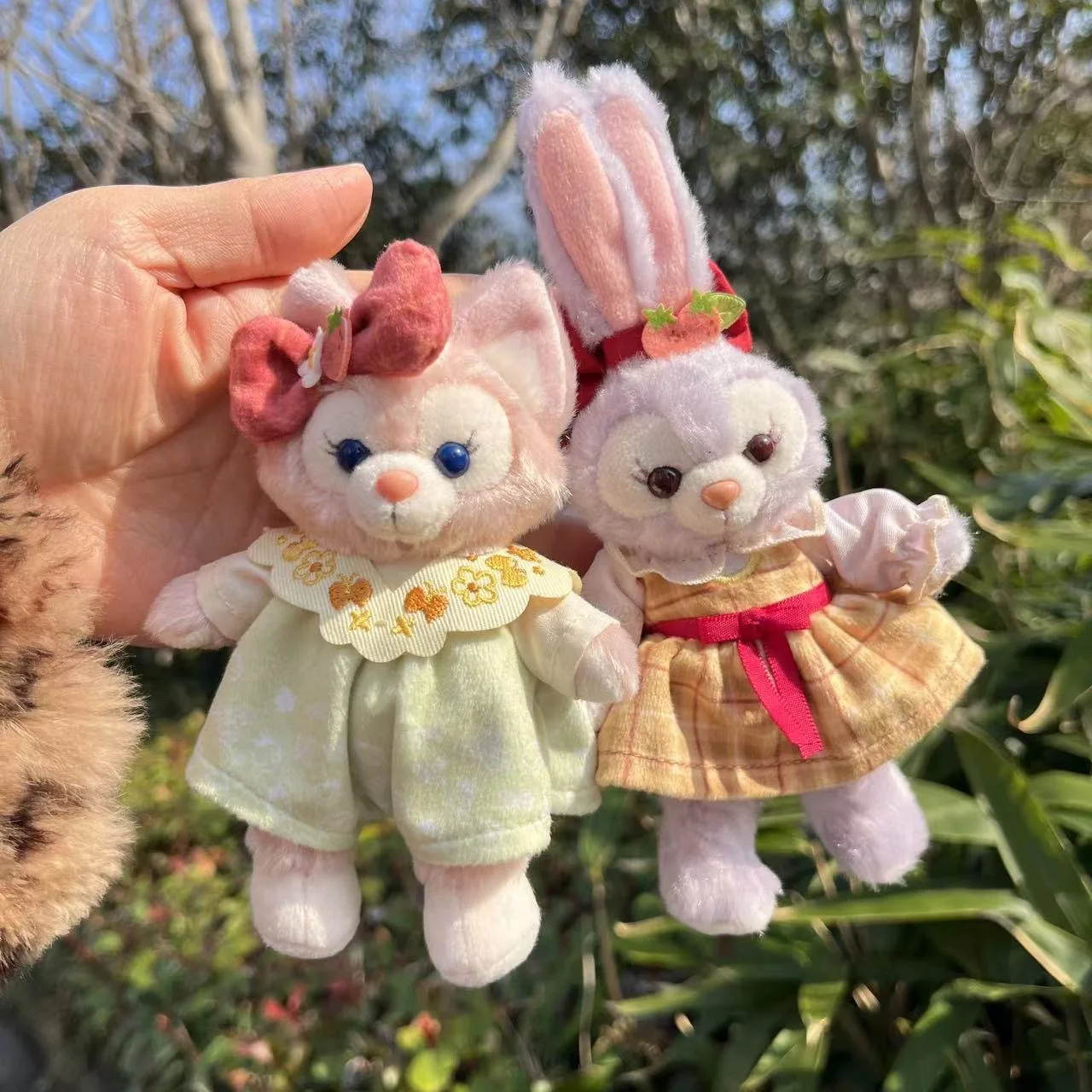 

[Clothes Only] Strawberry Lover Series Doll Clothes Belle Keychain Pendant Baby Clothes for Bag Hanging