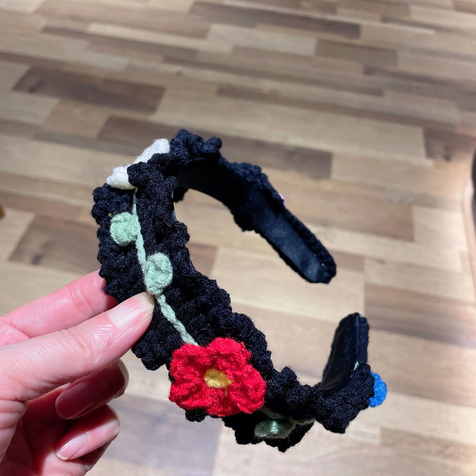 Internet Celebrity Autumn and Winter New Wide-brimmed Hand-woven Woolen Flowers Personality Fashion Headband/boutique Hair Hoop