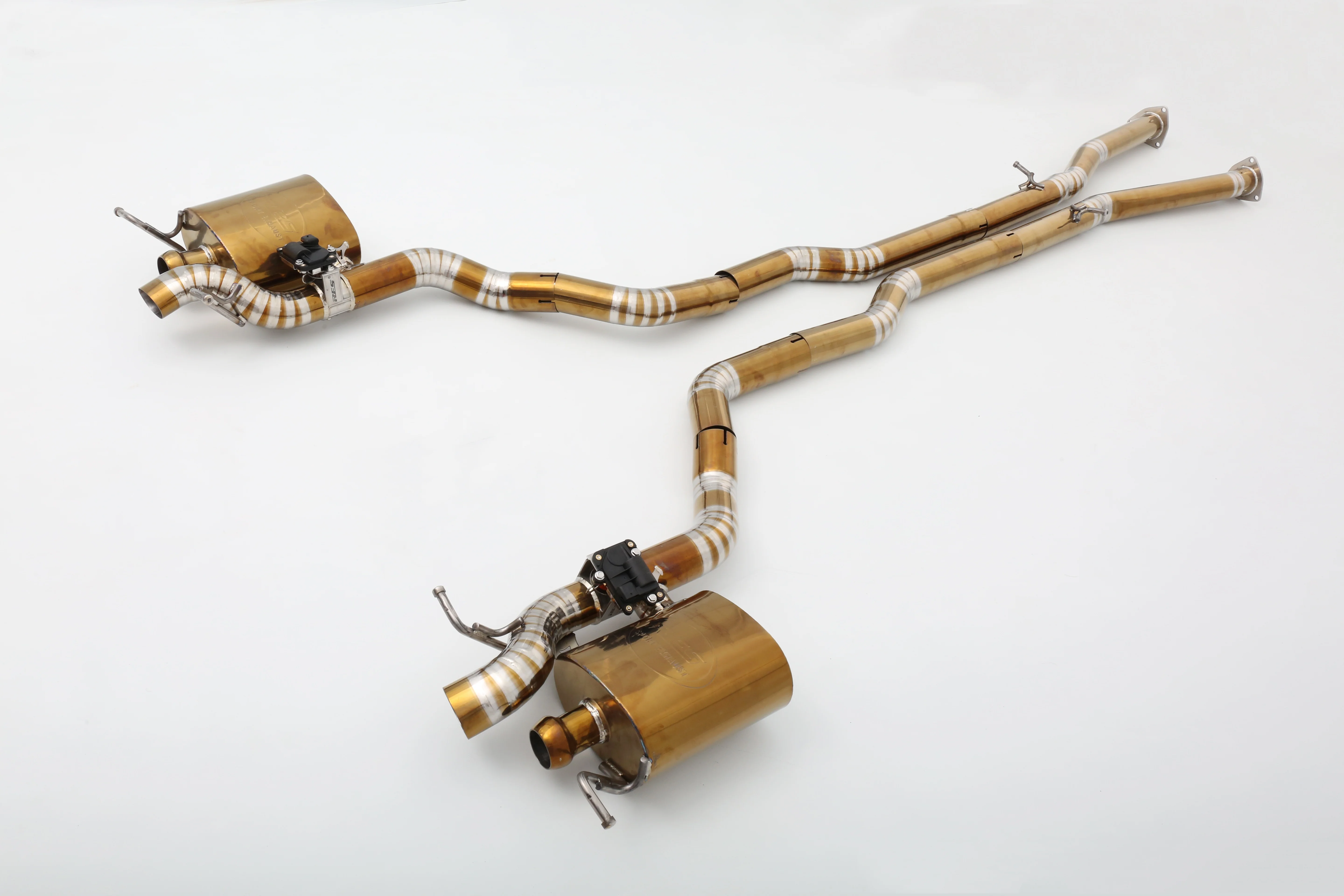 نظام عادم مخصص 304 من الفولاذ المقاوم للصدأ/التيتانيوم مصمم خصيصًا لـ 4.0T V8