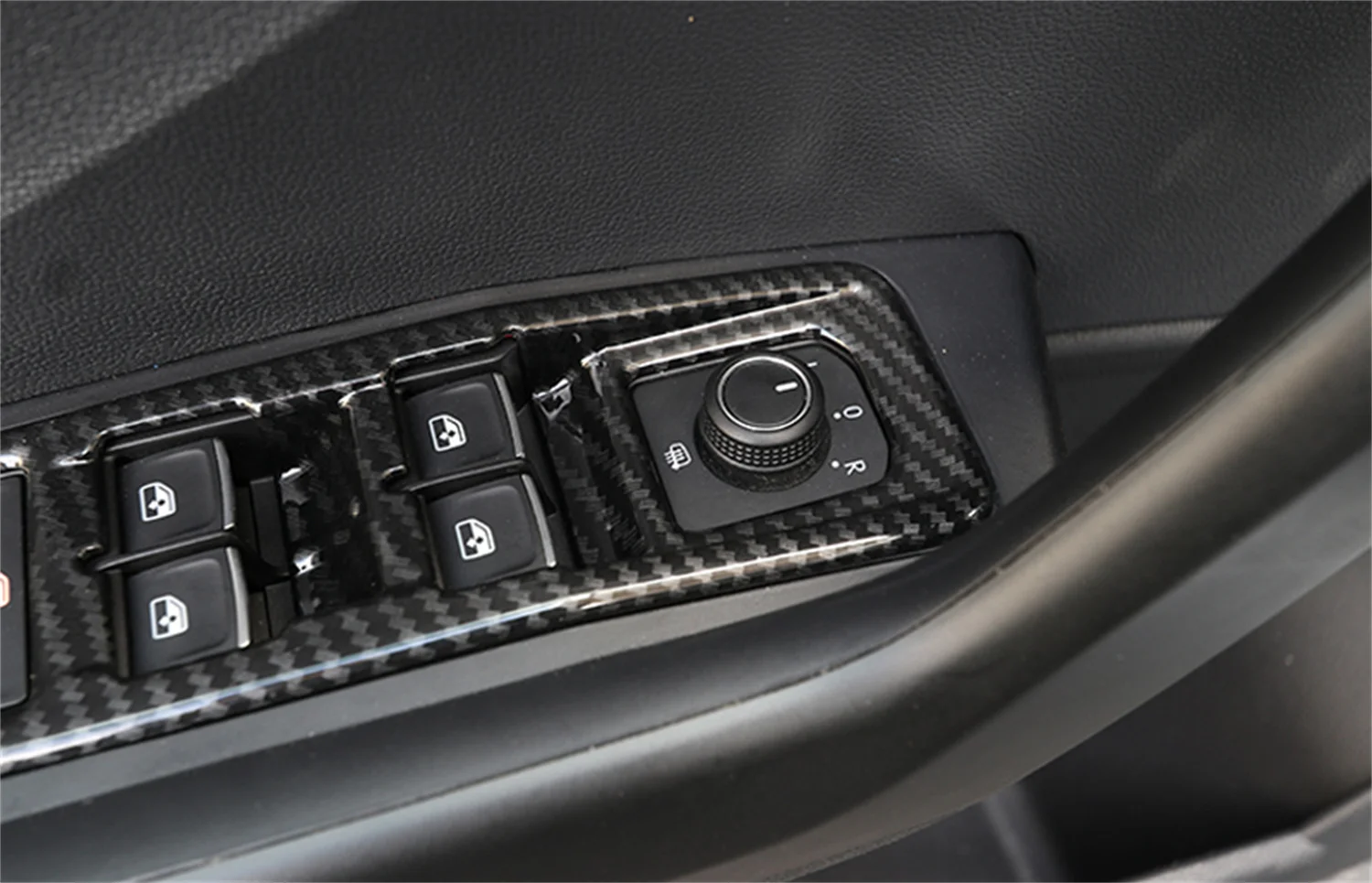 For VW Volkswagen T-ROC 2017-2023 LHD Carbon Black Window Lift Switch Control Button Cover Decor Trim ABS Accessories 4pcs