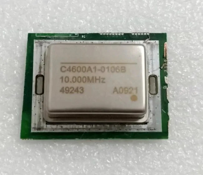 2PCS  C4600A1-0106B OCXO 10MHz Constant Temperature Crystal Oscillator 12V Square Wave