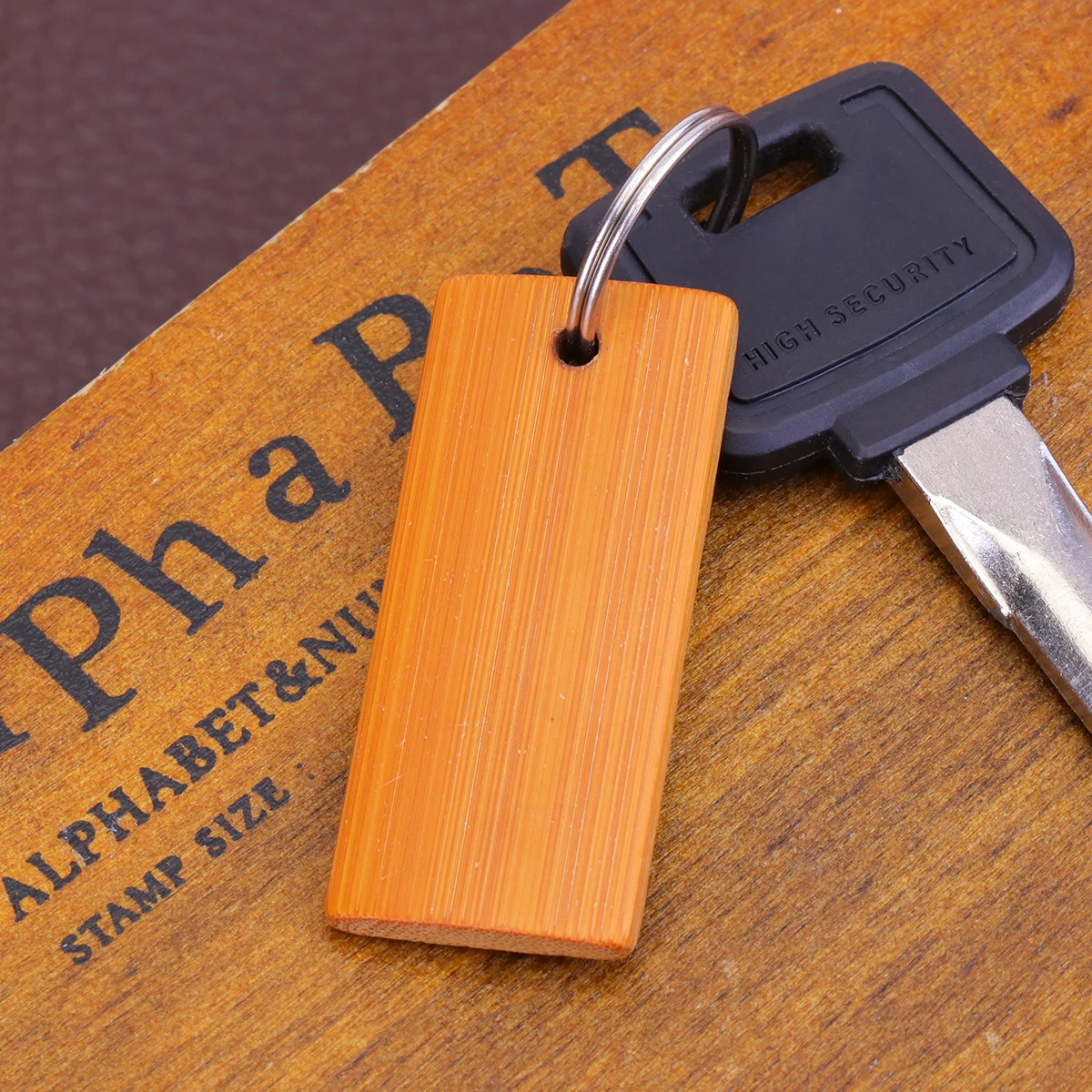 

50 шт., брелок для ключей с бамбуковой чипью, подвеска, креативная модная скульптура, украшение «сделай сам», для сумки, автомобильный брелок, бамбуковый брелок для ключей, декор