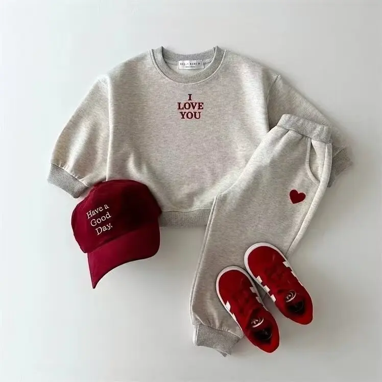 

Kids Casual Spring Autumn Clothes Sets2pcs Letter Print Long Sleeve Heart Embroidery Hoodie+Pants Tracksuits 2-6 Years Child