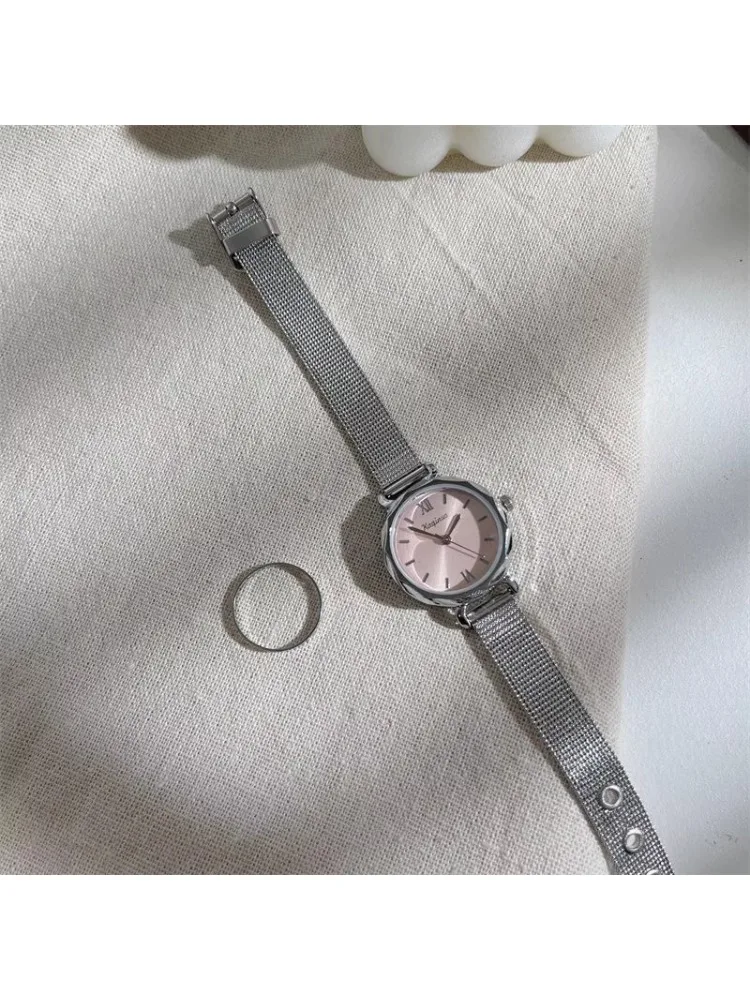 Cinto de aço prateado relógio simples temperamento sofisticado mostrador pequeno