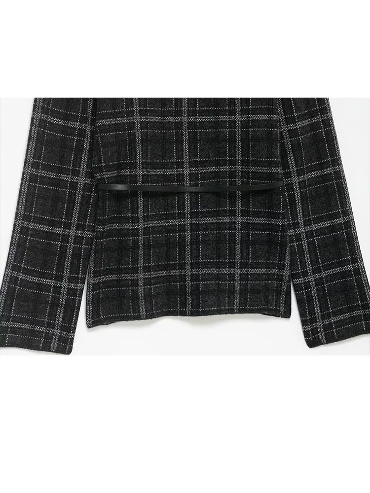 

HH Women New Fashion Versatile V-neck Plaid Knitted Belted Cardigan Jacket Female High Street Loose Casual Long Sleeve Sweater