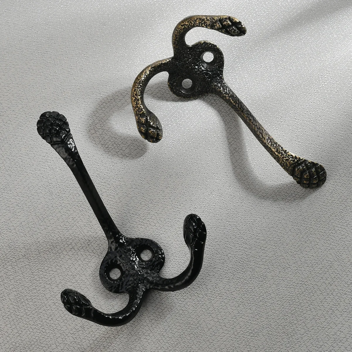 Antique Hooks, Cabinets, Wardrobes, Black Zinc Alloy Hooks, Double Hooks, Classic Patterns, Double Hooks, Exquisite Design