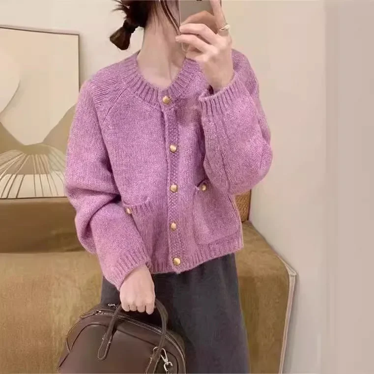 

Women Comfortable Casual Korean Style Sweet Style Knitted Open Cardigan with Golden Buckle Fashionable Slimming Top for