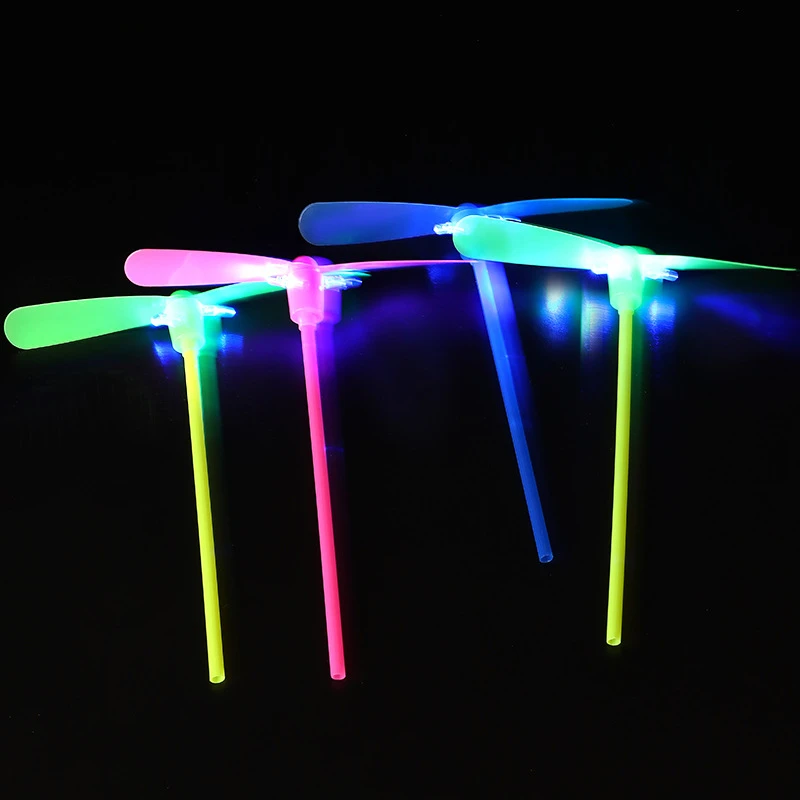 Disco volador de libélula de bambú con luz LED luminosa, juguetes voladores nocturnos al aire libre, accesorios de fiesta de cumpleaños para niños, regalos, 50, 30, 10, 5, 1PC