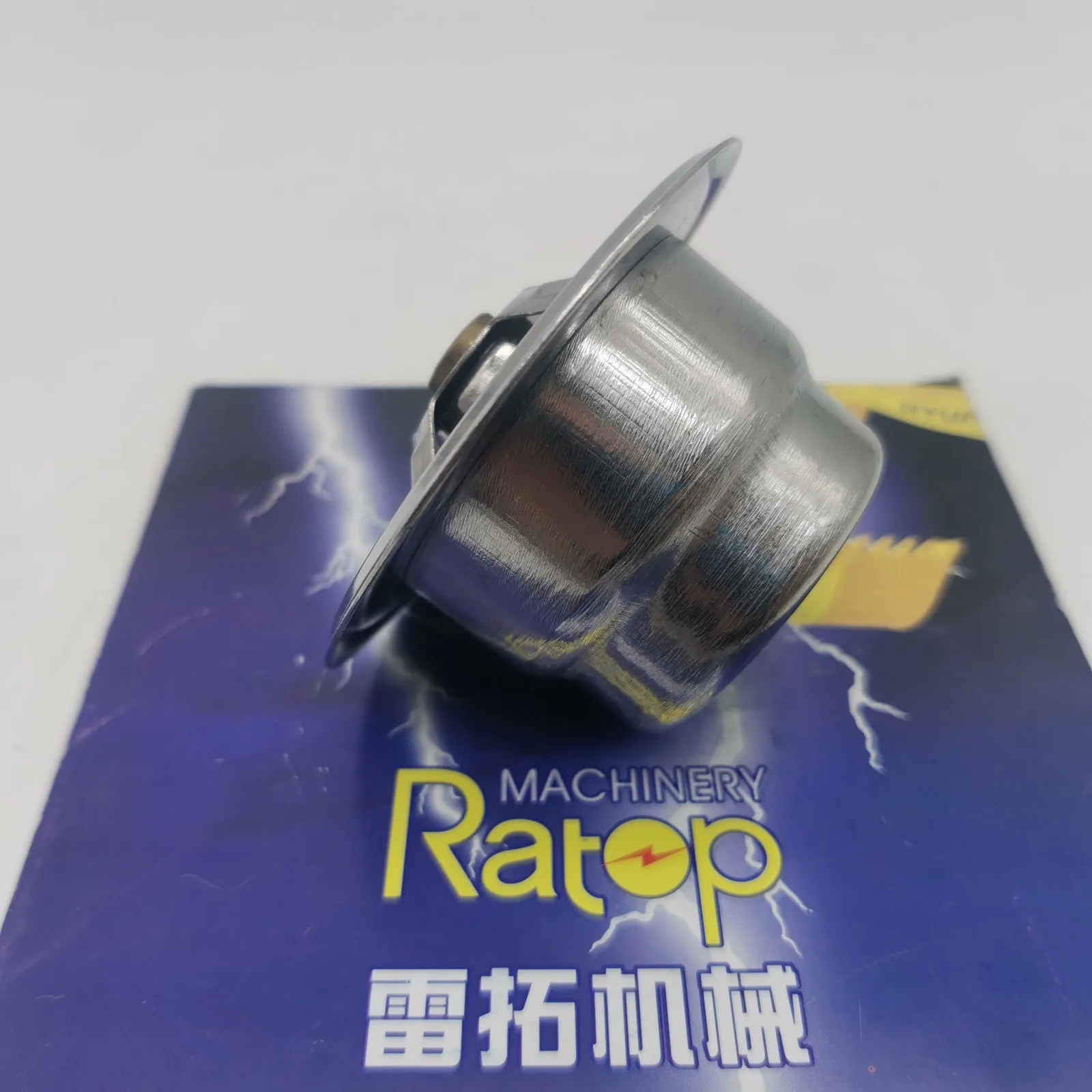 Dieselmente Onderdelen Thermostaat 1118010 111-8010 voor Caterpillar Motor C9 3304 3306