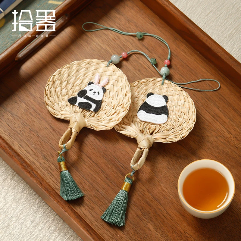 Creative hand-woven dandelion fan Red Panda Crocus flower car pendant Interior rearview mirror hanging decorative accessories