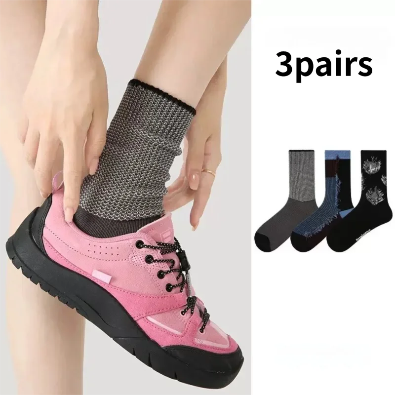 HeYe 3 أزواج من الجوارب القطنية الرياضية النسائية لمنتصف الساق للخريف والشتاء، ماصة للعرق، قابلة للتنفس، مع حجب ألوان فريد من نوعه