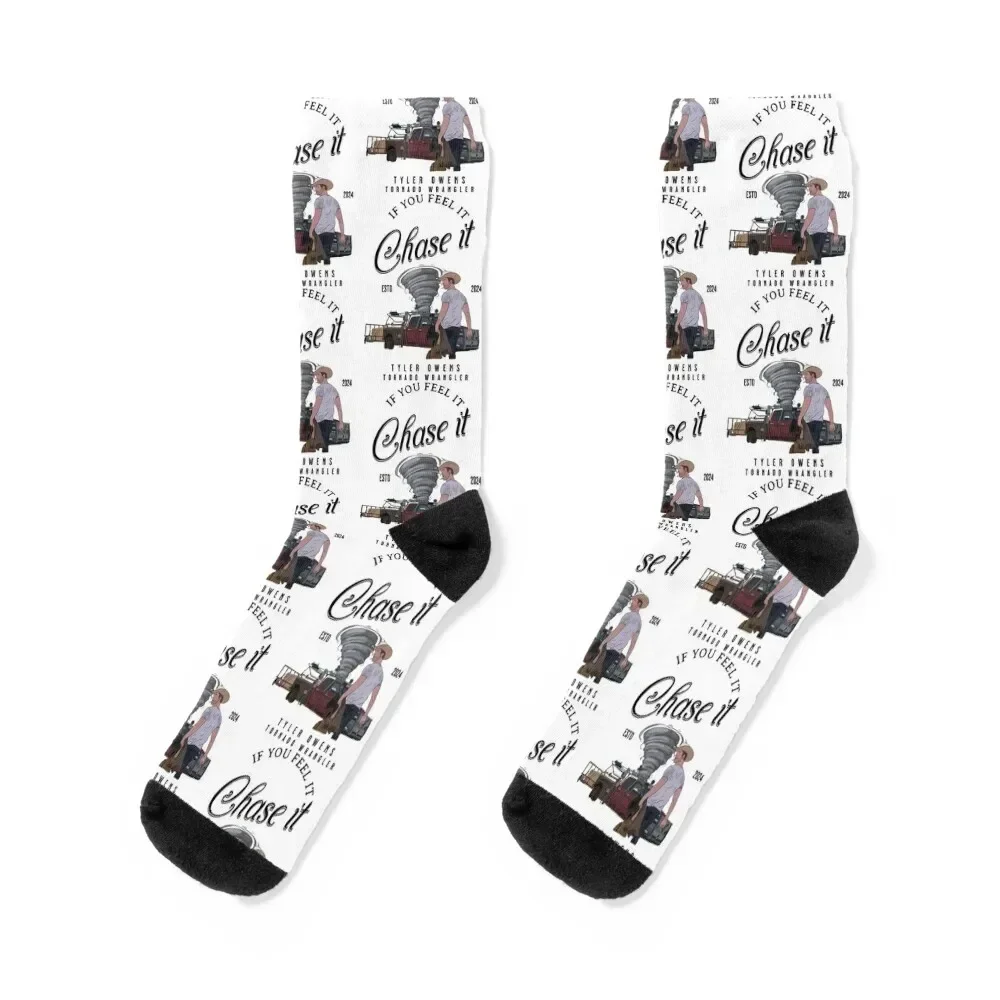 

Glen Powell If You Feel It Chase It Socks cute hiking halloween Run Socks Ladies Men's