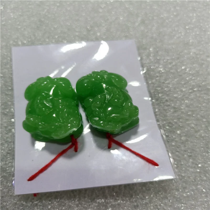 Supply Jewelry Bashan Dried Green Iron Longsheng Pi Xiu Pendant Full Green Emerald JadeDIYConfiguration