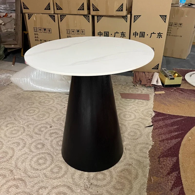 Скандинавский диван из массива дерева, приставной столик, современный гостиничный гостевой дом, круглый журнальный столик, послеобеденный чай, уютная мебель для дома Couchtisch FYST