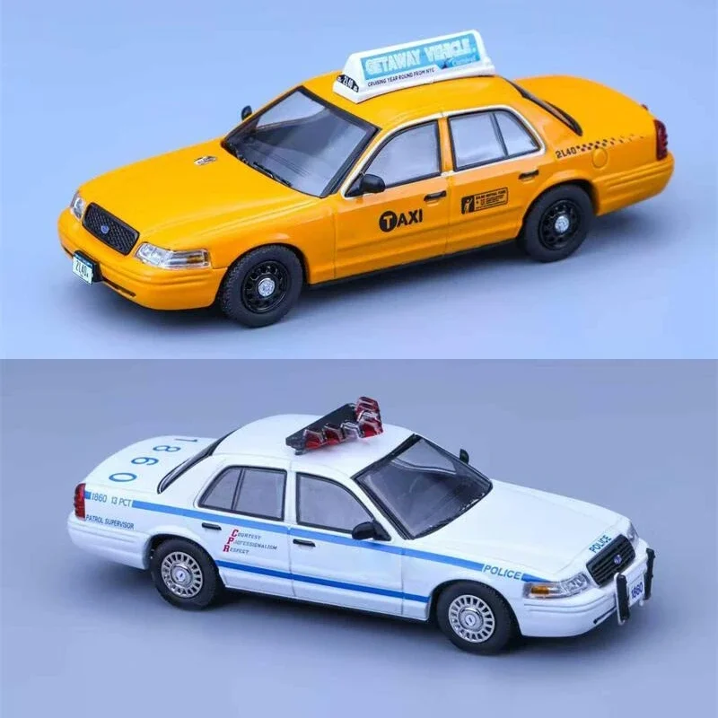 Rollin 1:64 CV Crown Victoria Taxicab limited799 Diecast Model Car