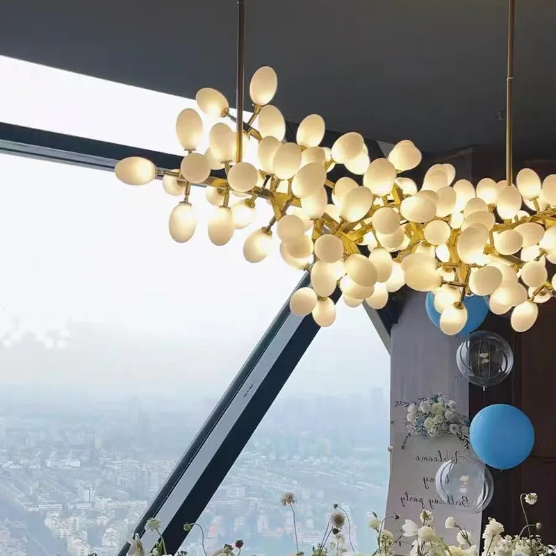 

Classic French Grape Motif Pendant Lamp Metal Glass Gold Dimmable Ceilings Lustre for Living Room