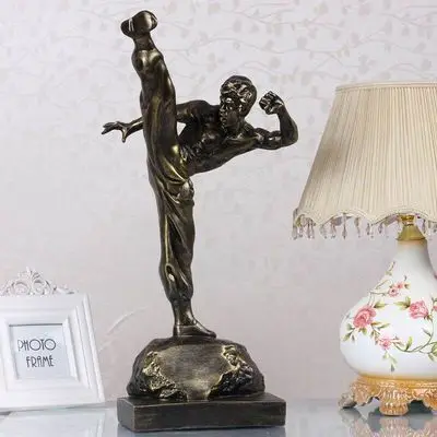 

Figure Sculpture Model Office Bedroom Desktop Decoration Creative Home Decoration Gift