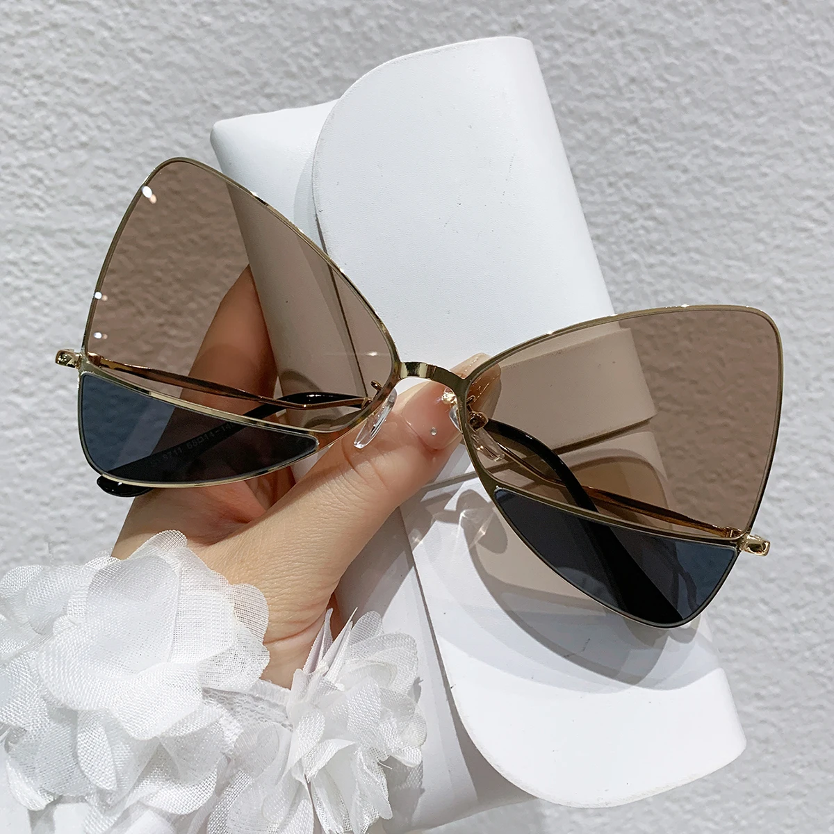 Persönlichkeitsvolle Luxus-Designer-UV400-Sonnenbrille für Damen, Mädchen und Herren, trendige geometrische Brille, Vintage-Herren-Sonnenbrille (ohne Brillenetui) – Detail 5