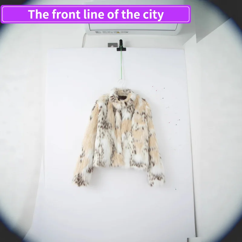 Jaqueta Feminina de Couro Sintético Estampada de Leopardo com Gola Alta e Manga Longa - Estilo Elegante e Solto