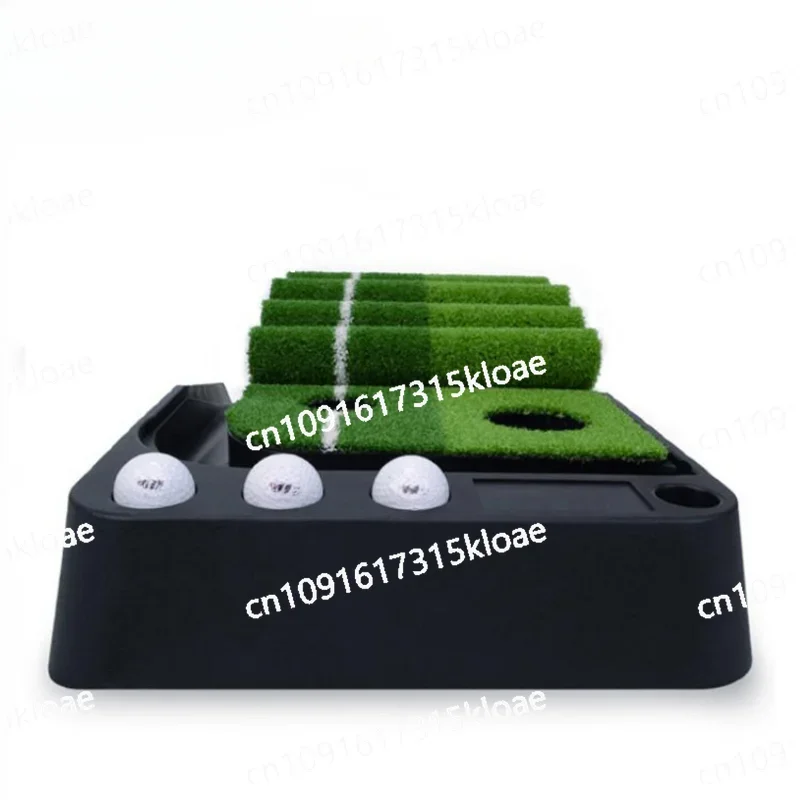 

Golf practitioner, indoor golf lawn machine, plastic mini putter training