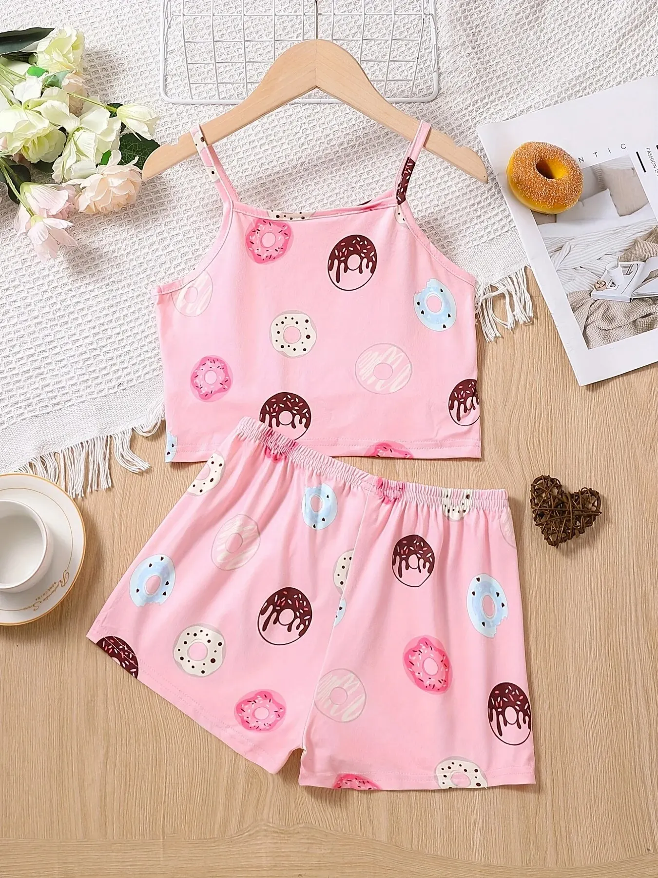 Girls Summer Cartoon Donut Pattern Halter Top And TAll-over Printed Shorts Home Wear Pajamas Casual Light And Comfortable Suit