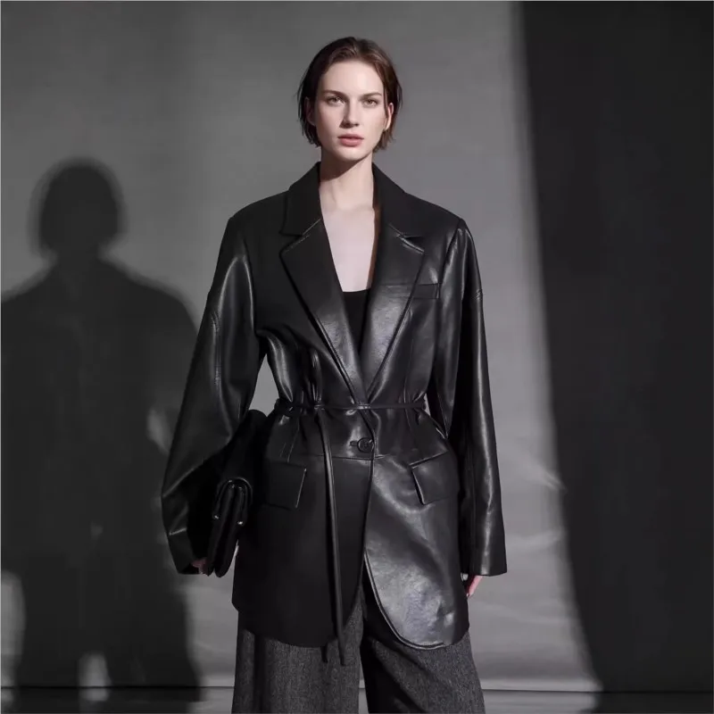 A new design of mid-length leather for women