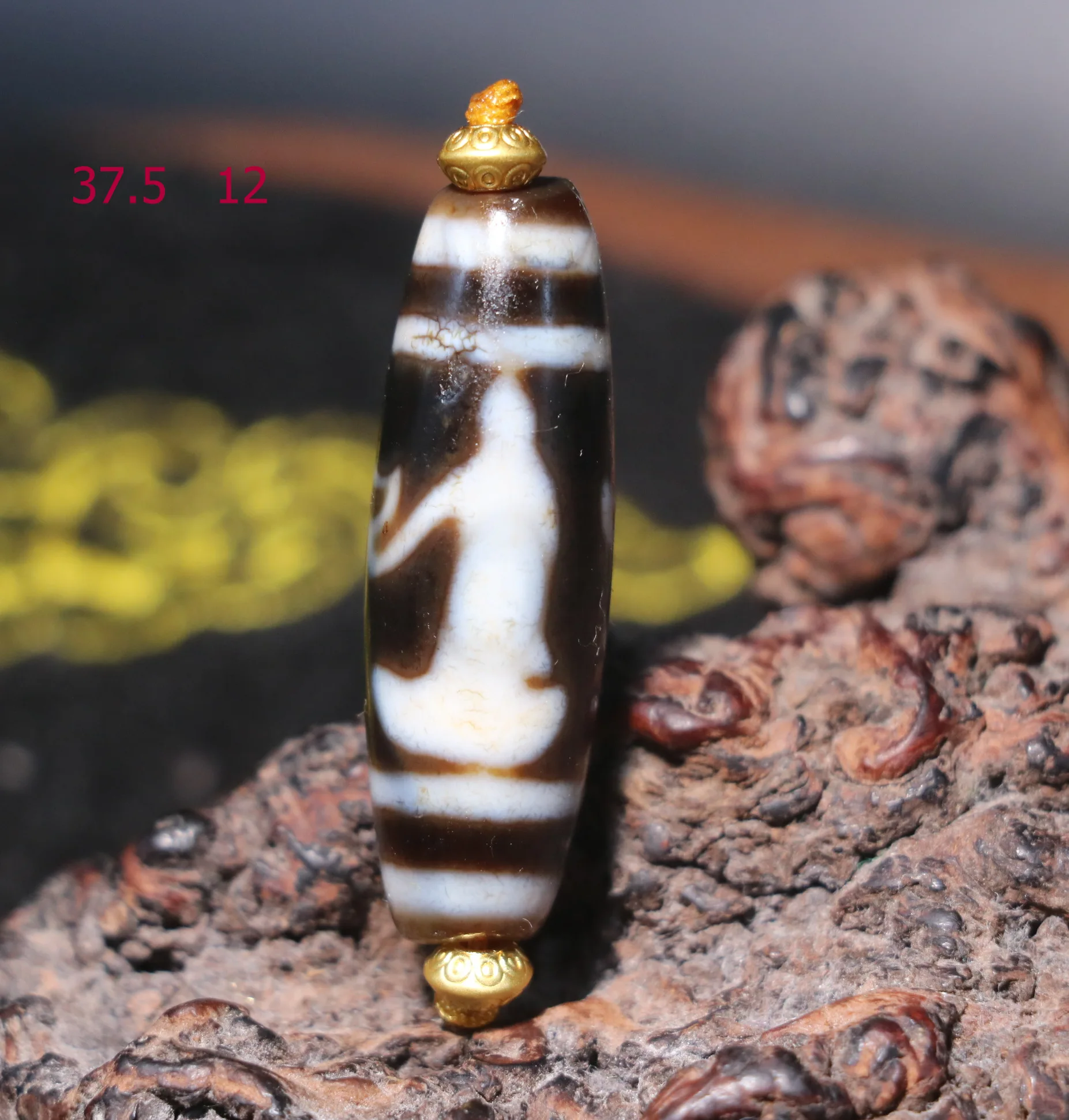 

Treasure Magic Energy Tibetan old Agate Kwan Yin Lotus Symbol dZi Bead Totem Fit For Making Bracelet Lkbrother UPD221211A12