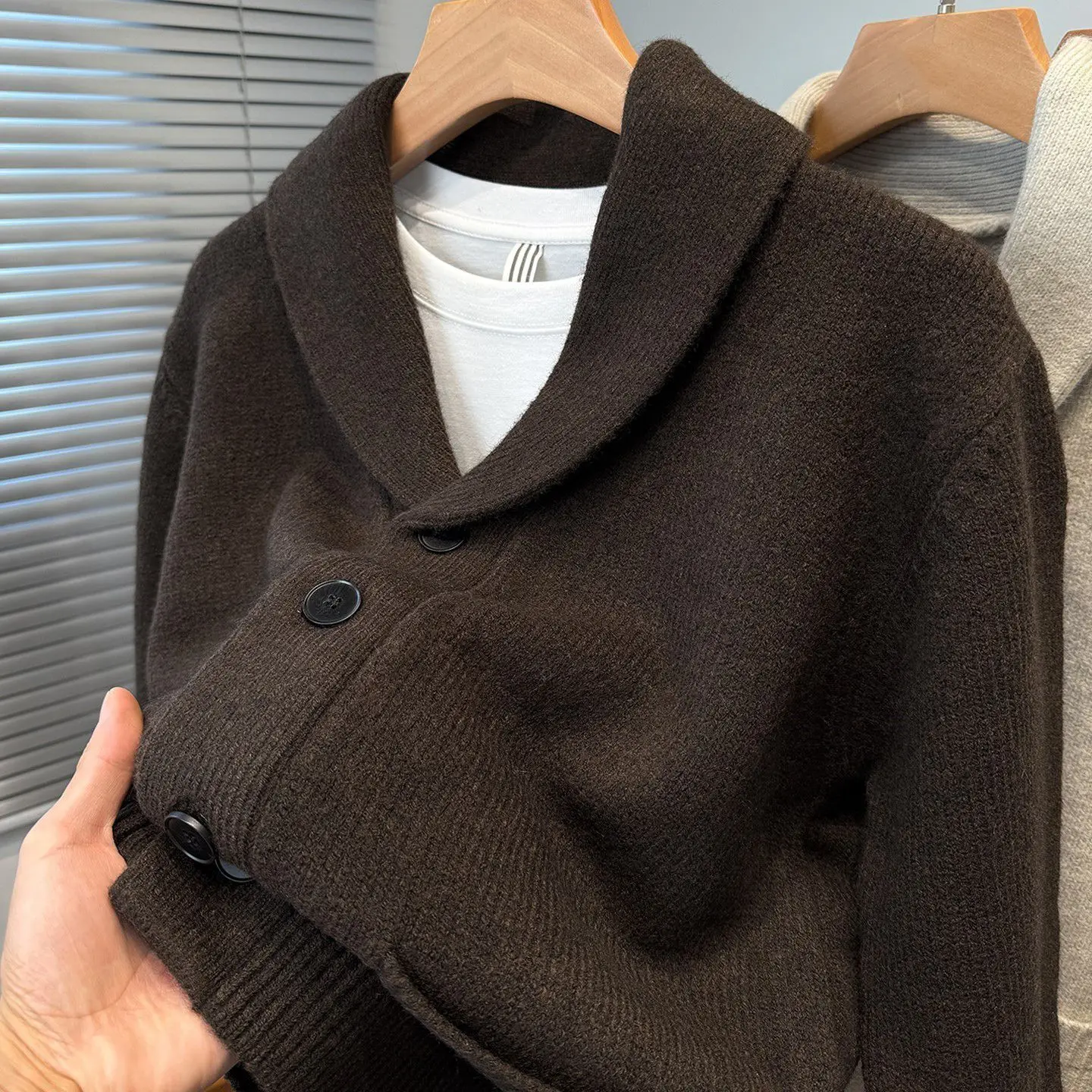 

Мужской вязаный свитер свободного кроя с воротником-стойкой, повседневная утепленная верхняя одежда для осени и зимы, с длинными рукавами