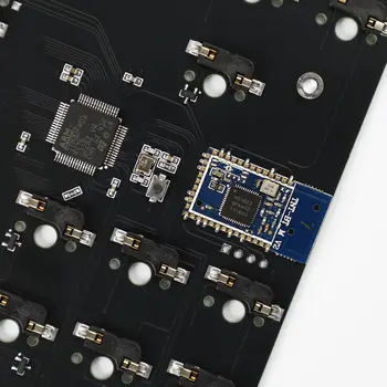 10 最佳銷售 ISO鍵盤 - №8