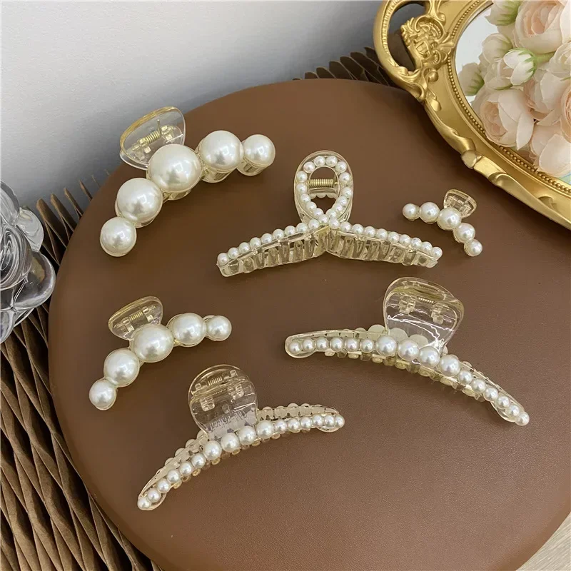 Korean Elegant Hyperbole Big Pearls Acrylic Hair Claw Clips Big Size Makeup Hair Styling Barrettes for Women Hair Accessories