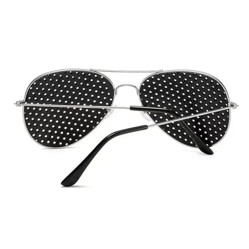 Gafas de sol estilo piloto con lentes de microperforaciones y orificio pequeño, atractivas, para hombre y mujer, para corrección de la visión.
