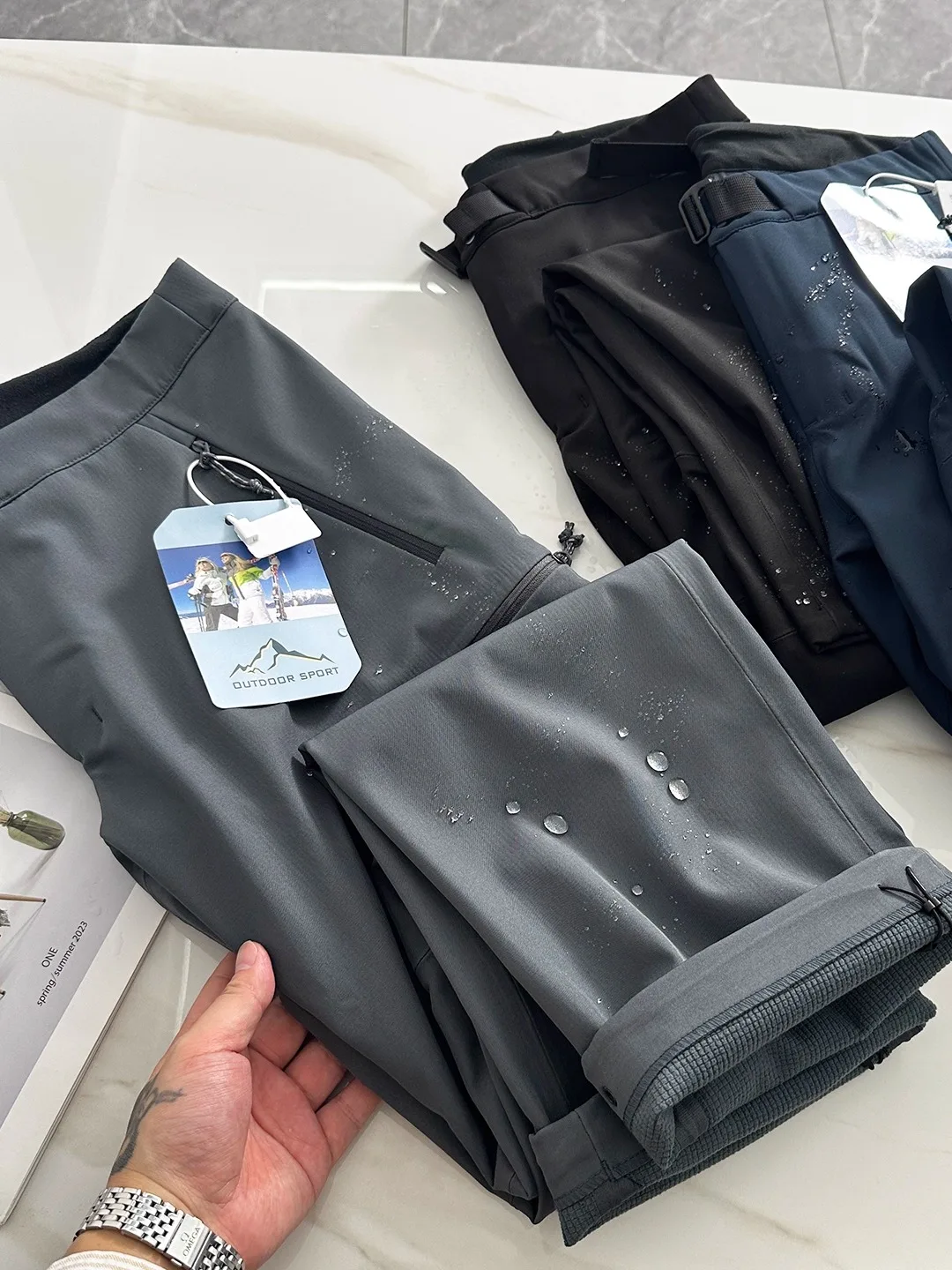 

Men's Outdoor Ski Pants Thiened Fce Full Prure Glue Waterproof Casual Straight Leg Nylon ell Mountain Climbing Trou...