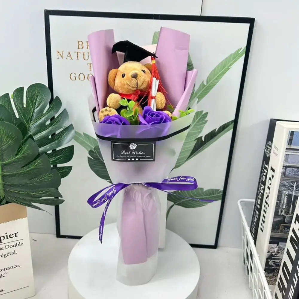 Ramo de oso de graduación bonito y elegante, impresionante regalo, ramo de jabón de girasol, oso de peluche Multicolor, fiesta de cumpleaños